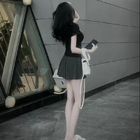 Lưu Kim Hoa (mẹ anh)