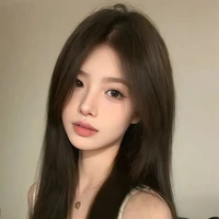 nhân vật nữ