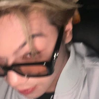 Vũ trường Giang_Gill