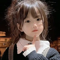 Chị na9-lúc nhỏ