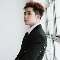 MASON NGUYỄN