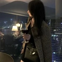 Giang Bạch Uyển_mẹ nu9