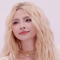 nguyễn hiền mai| maiquinn |