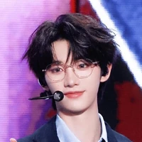 Đinh Trình Hâm (bạn thân anh)