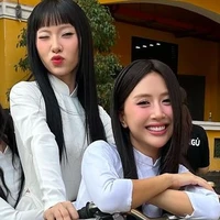 Lena Bị Khùng