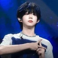 Trần Dịch Hằng( Hắn)