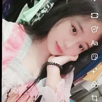 Nguyệt quế Ánh Tuyết (chị em)