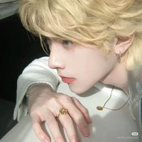 Lio Artemis Moon