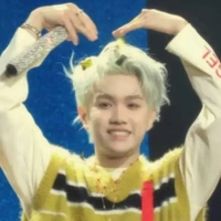 Hoàng Đức Duy  (captain boy)