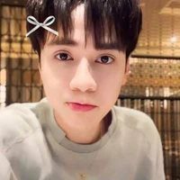 Lê Quang Hùng (phone)