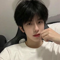 Ngô Hoàng Long – bạn nam 9