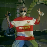 Hoàng Đức Duy ( lúc ở quê)