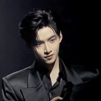 Hùng Huỳnh (Gem)bạn em