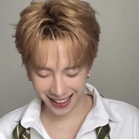 trần phong hào( nicky)