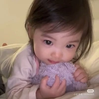 Lưu Vỹ Tú (Runi/Y)