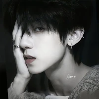 Dương Bác Văn_Anh