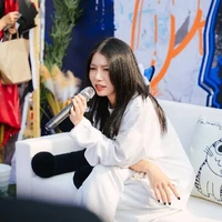 Trần Thảo Linh (cô)