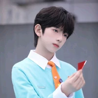 Trần Tuấn Minh ( em)