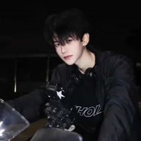 Trần Quốc Tuấn