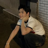 Hoàng Hùng (Hùng Huỳnh)