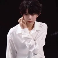 Trần Dịch Hằng_câụ_