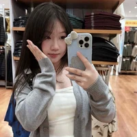 Trần Hà Linh ( e gái na9 )