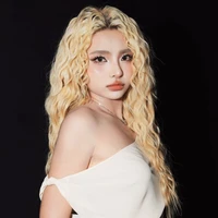 MaiQuinn// Nguyễn Hiền Mai