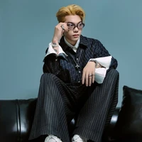 Gillan. | Trường Giang |