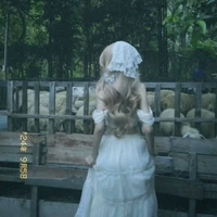 Kitty=^•-•🎀^=