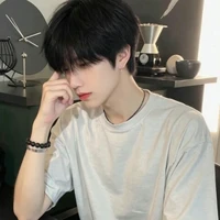 Lâm Trường _Trợ lí Na9