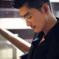 ba nữ 9