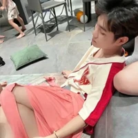 𝐵𝑒𝑟𝑙𝑙𝑖𝑛💦