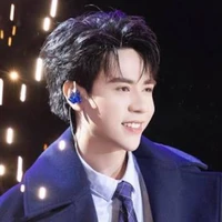 Quang Hùng