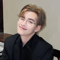 Hoàng Hùng