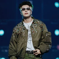 Vũ Trường Giang - Gillian