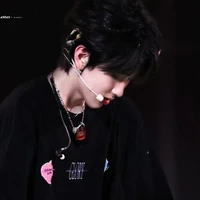 Tả Kỳ Hàm - Anh