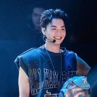 #_Đặ𝙣𝙜𝙏𝙝à𝙣𝙝𝘼𝙣_