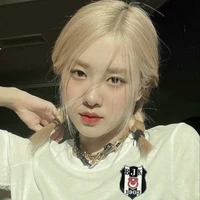 Park Chaeyoung [ Nàng]