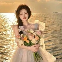 Hồ Ngọc Trúc Linh (má mì em)