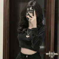 Nguyễn Quang Hân(mẹ cô)