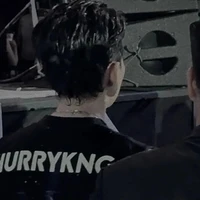 - HURRYKNG