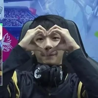 Phạm Vũ Hoài Nam/red/cậu cả