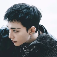 Hwang Hyunjin