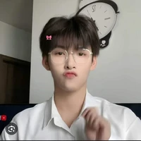 Gemmini (lúc 5 tuổi )