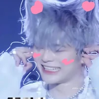 Nguyễn Quang Minh ( anh em sinh đôi Rhy