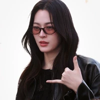 Lingling Kwong [Cô]