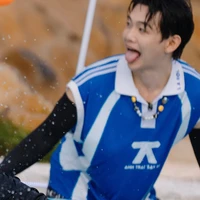 kim chuy đỏa aow thơm phứk