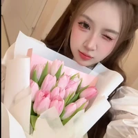 Quỳnh Hương(Sarah)