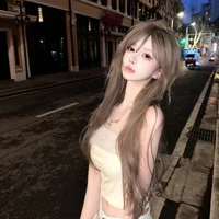 Lê Hạ Vy,bff nữ8 nguyên tác