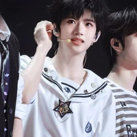 Trương Hàm Thụy